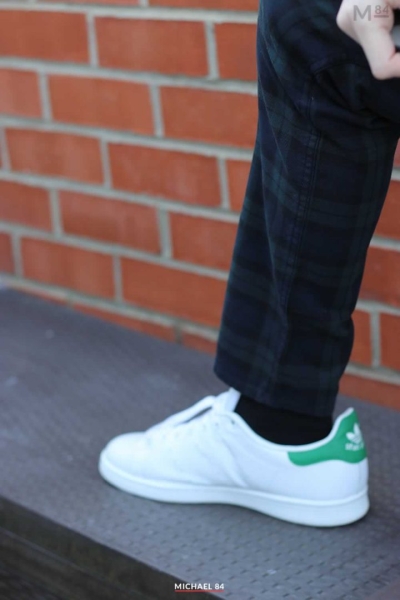 Adidas Stan Smith Trainers Review (On Feet) – Here’s What You Need To Know