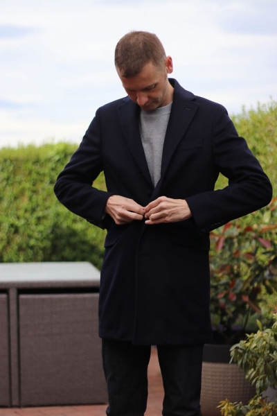 Massimo Dutti Navy Overcoat: Autumn Winter Wardrobe Essentials