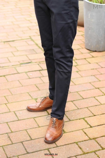 New Navy Chinos From H&M – Here’s How I Styled This Outfit