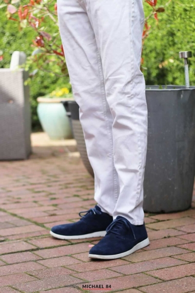 What Shoes To Wear With White Jeans – The Best Colour Shoes That Go With White Jeans